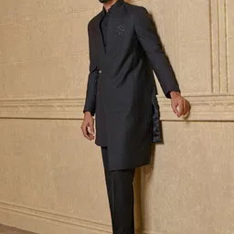 Tasva Embroidered Mandarin Collar Sherwani Set image 3