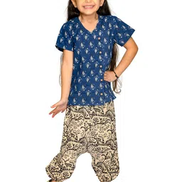 Tiny Bunnies Kids Blue & Black Printed Pure Cotton Co-Ord Set-picture-15