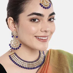 Peora Gold-Plated Blue Kundan Studded Choker Jewellery Set image 2