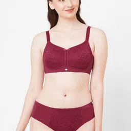 Soie Women Full Coverage Non-Padded Non-Wired Lace Lingerie Set image 2