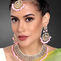 Peora Gold-Plated Kundan-Studded Jewellery Set image 1