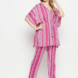 Nuwah Geometric Print V-Neck Kaftan Night Suit image 2