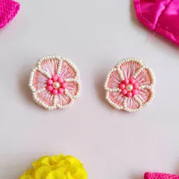 Sangria Gold Plated Pearl-Beaded Choker Jewellery Set image 2