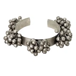 TEEJH Oxidised Silver-Plated Jewellery Set image 3