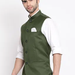 VASTRAMAY Men Olive Green Solid Nehru Jacket image 5