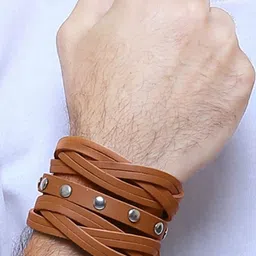 The Roadster Lifestyle Co. Timeless Men Leather Wraparound Bracelet image 3