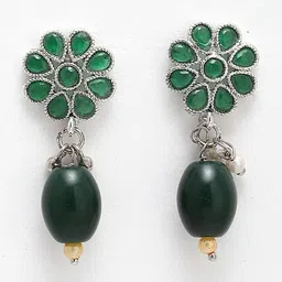 Kennice AD-Studded & Beaded Jewellery Set image 4