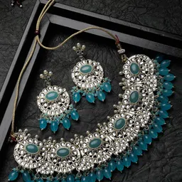 Sukkhi Gold Plated Kundan Studded & Beaded Jewellery Set image 1