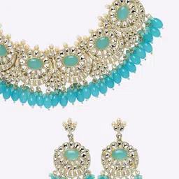 Sukkhi Gold Plated Kundan Studded & Beaded Jewellery Set image 4