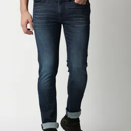 Pepe Jeans Men Blue Slim Fit Light Fade Stretchable Jeans-picture-40