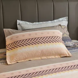 JC HOME Grey & Beige Striped 220 TC King Bedsheet with 2 Pillow Covers image 2