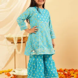 Sangria Girls Ethnic motifs Printed Gotta Patti Kurta With Sharara image 3