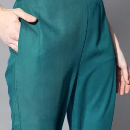 SheWill Floral Embroidered Regular Gotta Patti Kurta With Trousers & Dupatta image 3