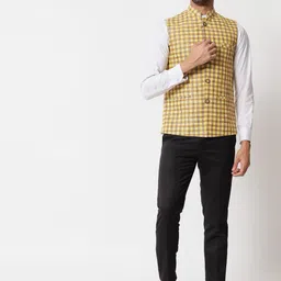 Vastraa Fusion Men Yellow Checked Pure Cotton Woven Nehru Jackets image 3