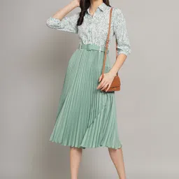 zwerlon Women A-line Light Green, White Midi/Calf Length Dress image 4