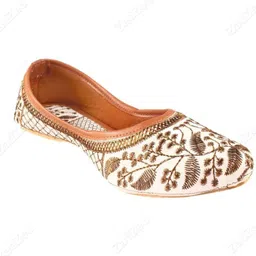 vaniya shoes Slip On For Women image 1