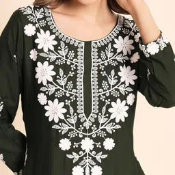 VAIRAGEE Floral Embroidered Kurtis image 5