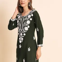 VAIRAGEE Floral Embroidered Kurtis image 2