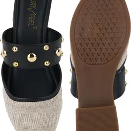 luxyfeel Women Flats Sandal image 2