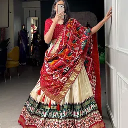 hem selles Floral Print Semi Stitched Lehenga Choli-picture-26