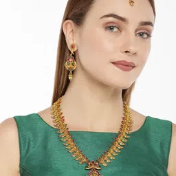 Zaveri Pearls Women Gold-Plated and Pink Temple Design Jewellery Set image 4