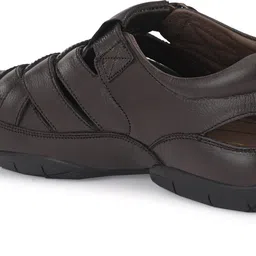 underroute Men Stylish Comfortable Geniune Leather Fisherman Sandal image 4