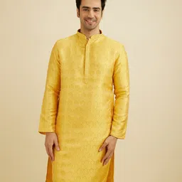 manyavar Men Silk Blend Kurta Pyjama Set-picture-31