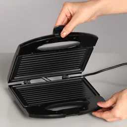sheffield classic Electric Sandwich Maker, Sandwich Griller, Nonstick Fix Grill Plates, 750W Grill image 2