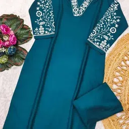 citytalk Women Cotton Blend Kurti Pant Set image 2