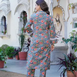 kjfab Women Pure Cotton Kurta Pant Set image 2