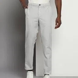 tommy hilfiger Men Denton Chinolino GMD Tapered Fit Flat-Front Chinos-picture-33