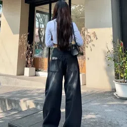 ristey Women Relaxed Fit High Rise Black Jeans image 2