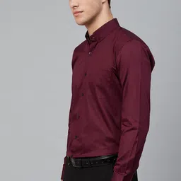 dennison Men Regular Fit Solid Button Down Collar Formal Shirt image 4