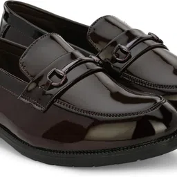 here&now Men Petant Solid Formal Slip On Shoes With Buckel Loafers For Men image 4