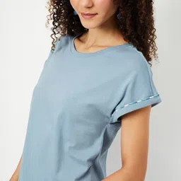 max Women Solid Round Neck Pure Cotton Blue T-Shirt image 1
