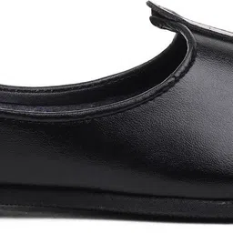 bata Jutis For Men image 2