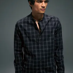 Flying Machine Men Classic Opaque Checked Casual Shirt-picture-10