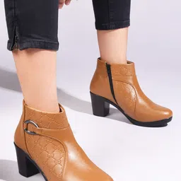 Killer Women Round Toe Block Heel Boots image 5