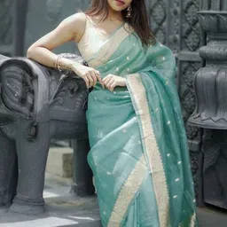 CANIZZARO Embellished Zari Handloom Banarasi Saree image 4