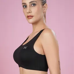 LACYLUXE Full Coverage Non Padded Seamless Workout Bra image 5