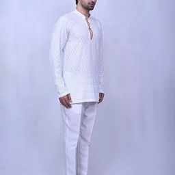 Arihant Rai Sinha Men Ethnic Motifs Embroidered Kurta image 2
