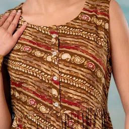 Juniper Women Ethnic Motifs Printed Straight Kurta image 3