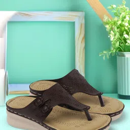 Kinni Kat Women Self Design T-Strap Flats image 2