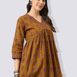 VANSIRI Ethnic Motifs Printed Cotton Empire Top image 3