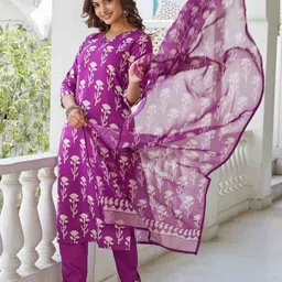 CAPITALHAVEN Women Floral Printed Kurta with Trousers & Dupatta image 5