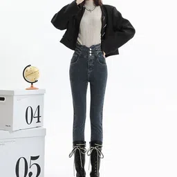StyleCast x Revolte Women Skinny Fit High-Rise Jeans-image-32