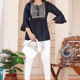 L.H HANDICRAFTS Embroidered Crop Top-picture-41