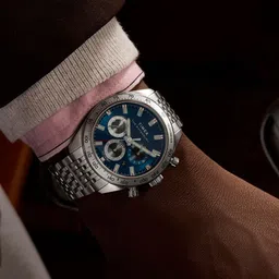 Timex Men Dial & Stainless Steel Straps Analogue Chronograph Watch TW2Y18500UJ image 3