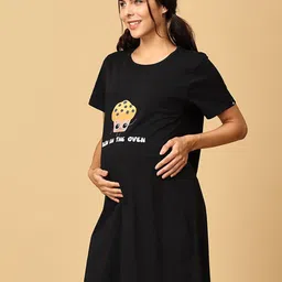 The Mom Store Printed Nightdress image 4