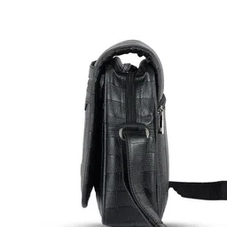 bagneeds Unisex Textured Messenger Bag image 3